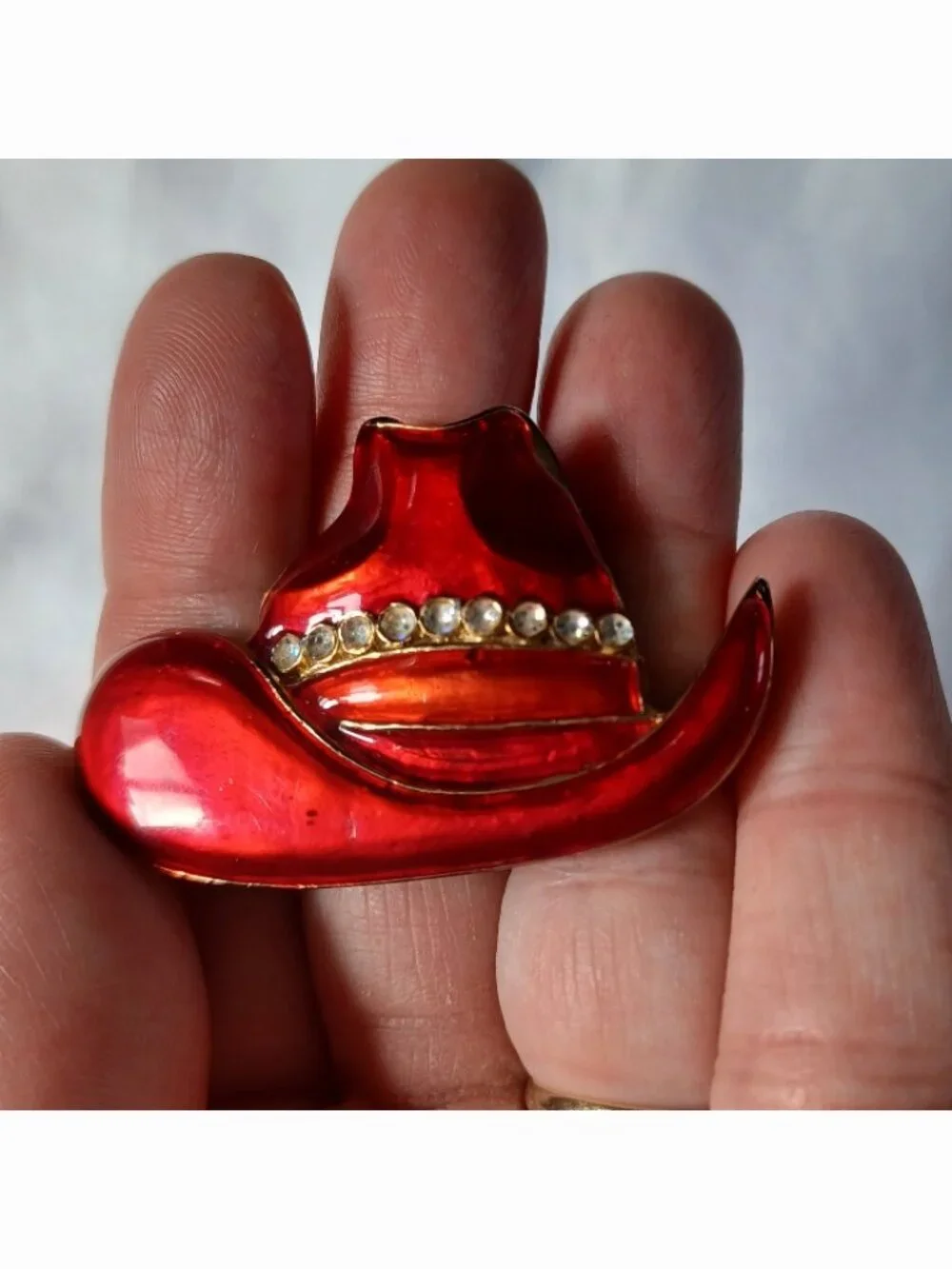 Vintage Red Enamel Rhinestone Cowgirl Hat Brooch Pin Cowboy Western 2 Inch